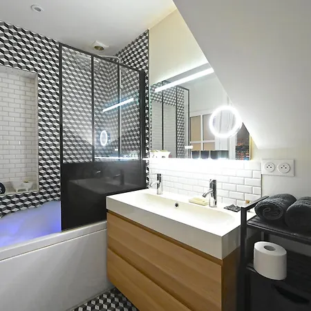 Cite Saint Paul Terrasse Parking Ac Wifi Sauna Bbq Apartment