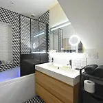 Cite Saint Paul Terrasse Parking Ac Wifi Sauna Bbq Διαμέρισμα